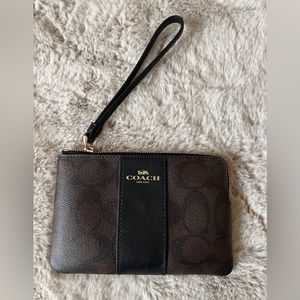 Brand new Coach wrislet